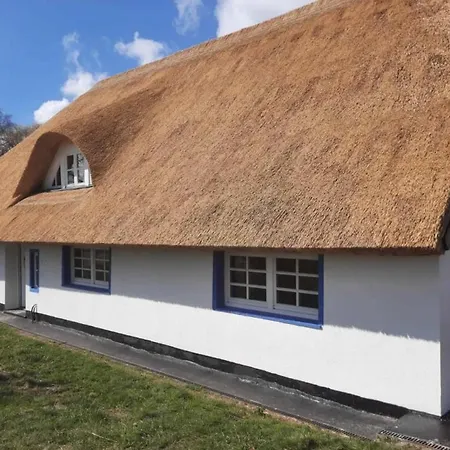 Buednerhaus 아파트 *