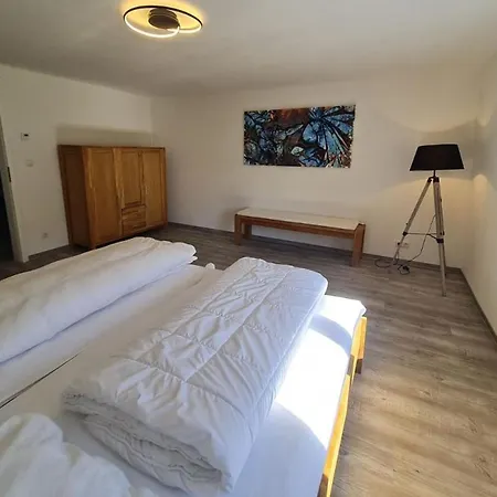 Buednerhaus 아파트 *